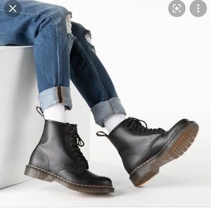 Mens Doc Martens